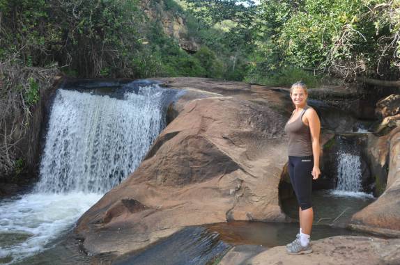Pequena cachoeira à caminho da Cachoeira do Frade, em Ubajara - CE